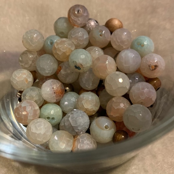 Lot of Amazonite Faceted Beads & Other Stones - Picture 2 of 10